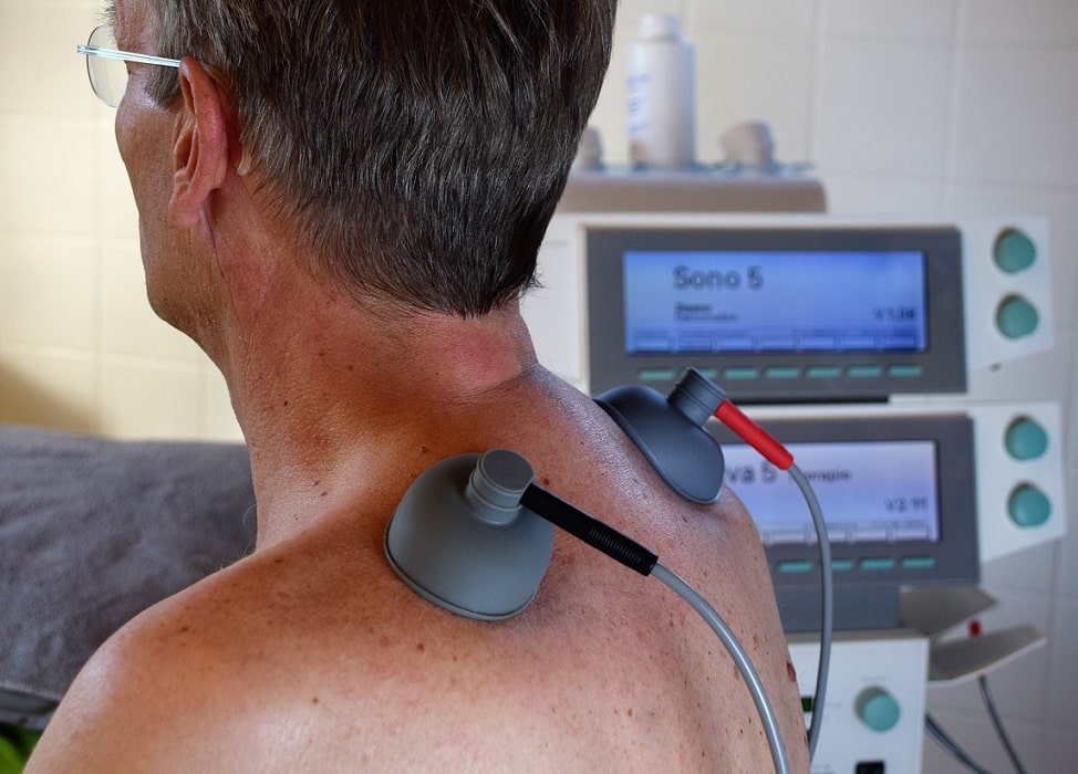 What are the therapeutic effects of magnetic therapy?